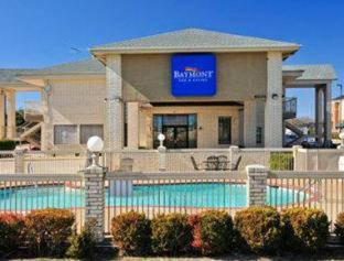 Americas Best Value Inn & Suites Ft. Worth S in Edgecliff Falu