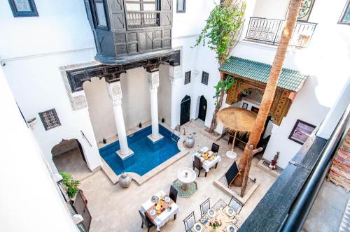 Riad Makila 1