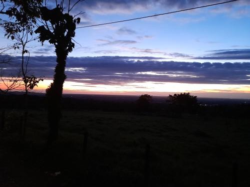 Hospedaje Rural Amanecer Llanero in Restrepo
