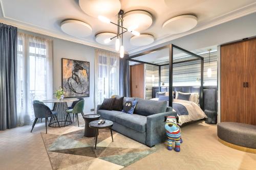 Hotel 33 Marbeuf, París
