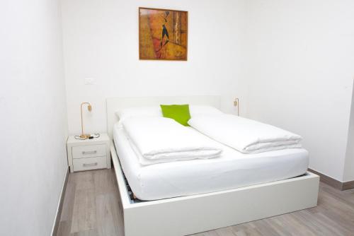 Loft 82 Apartments - image 7
