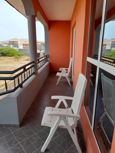 Tarrafal House