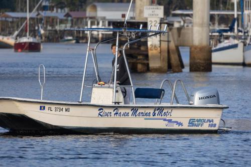 Steinhatchee River Inn and Marina