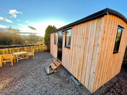 Picture of Per Ardua Shepherds Hut