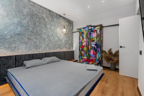 Bloody Lisa Design Apartment - image 8