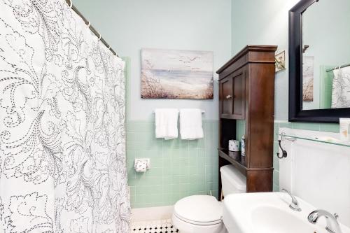Castaway Cottage - main image