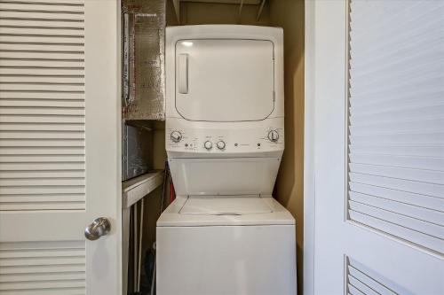 Origin at Seahaven 403 condo - image 8