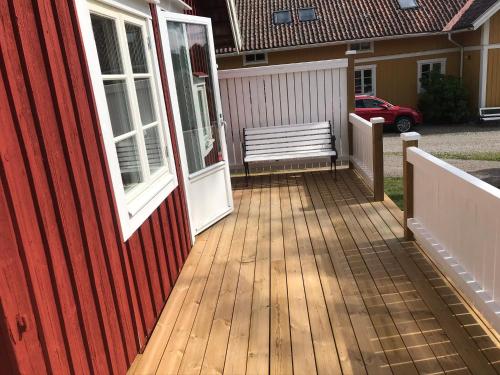 Nice holiday house at horse farm with lake and sauna in Nyköping
