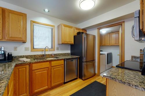Spruce Park 4515F - image 6