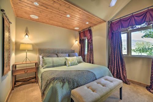 Elegant South Fork Abode with Views Ski, Fish, Hike in South Fork, USA