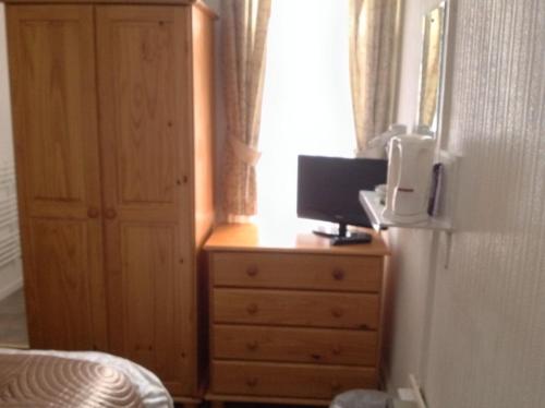 Oban House - image 6