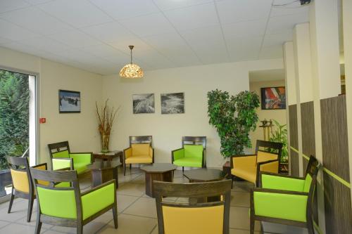 Фойє, Hotel Cositel, CIT'HOTEL Coutances in Кутанс