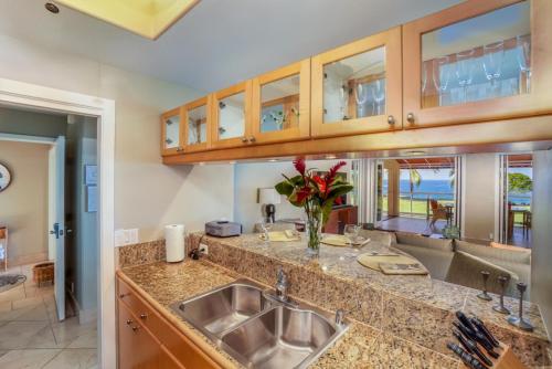 Keauhou Gardens Penthouse 22B at Kona Coast Resort