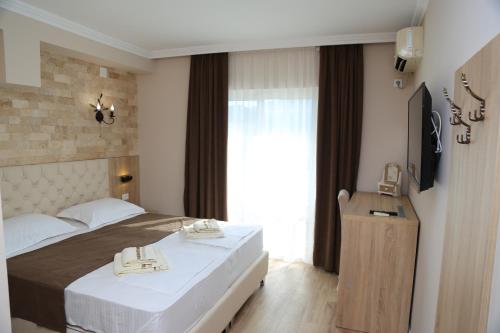 HOLIDAY apartments & rooms - main image