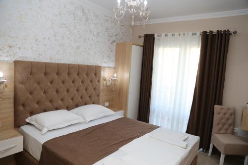 HOLIDAY apartments & rooms - main image