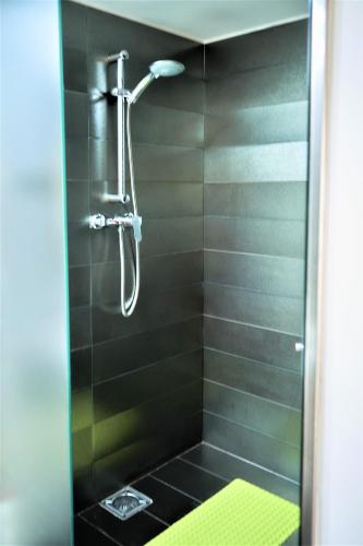 Apartamento Via Augusta 153 - image 5