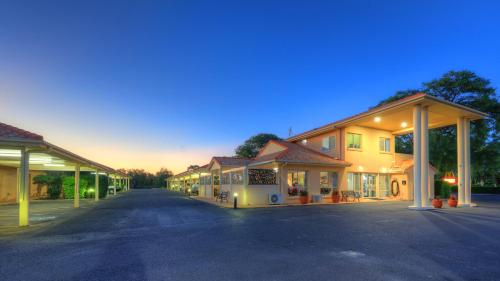 鄉村路汽車旅館 - 貢迪溫迪 (Country Roads Motor Inn Goondiwindi) in 貢迪溫迪