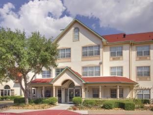 La Quinta Inn & Suites by Wyndham Rockwall