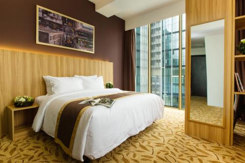Ho Chi Minh City Bay Hotel