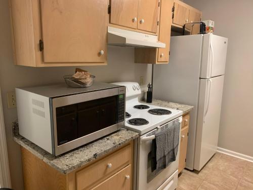 Pristine Elegance meets Chic Charm! in Perkins