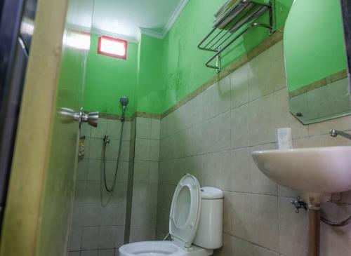 Bathroom, Umah Hijau Tabanan near Kasih Ibu General Hospital Tabanan
