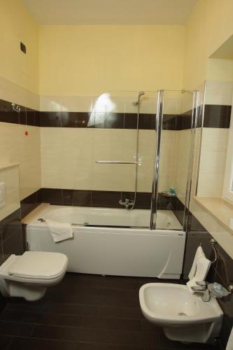 Hotel Paradiso - image 10