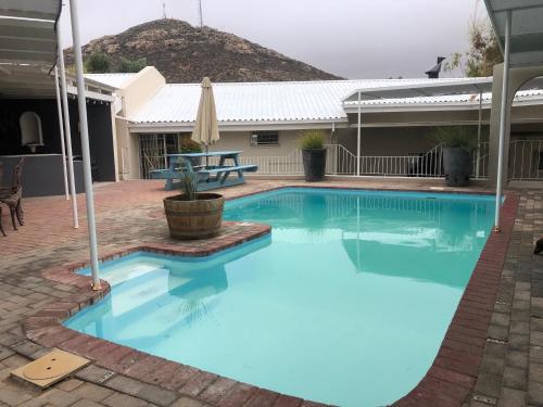 Schwimmbad, Kliprand Guest House in Springbok