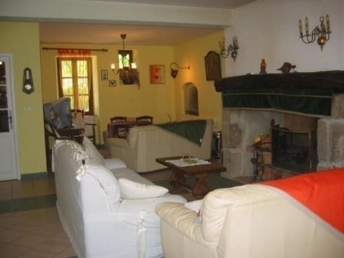 Gîte Segura, 6 pièces, 11 personnes - FR-1-419-54 gîte à louer Calzan