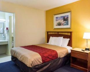 Econo Lodge Petersburg - Fort Lee