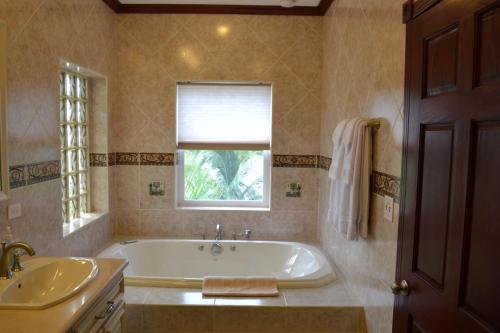 Belizean Nirvana, Placencia Village (Foto 5)