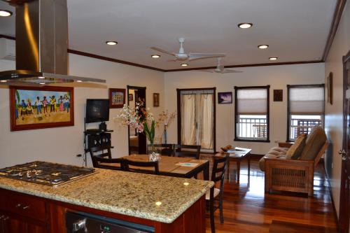 Belizean Nirvana, Placencia Village (Foto 6)
