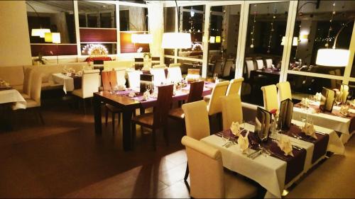 Hotel-Restaurant Bellevue - image 2