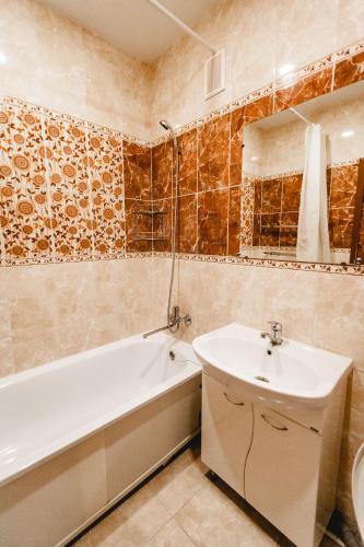 Советская 190 кв. 66 ДЛЯ КОМАНДИРОВОК И ГОСТЕЙ - image 5