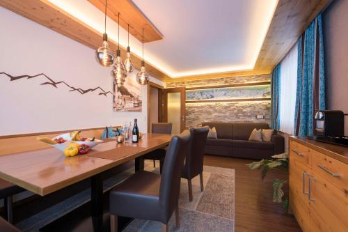 Hotel Garni Mirabell 5