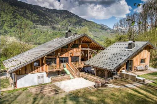 La Maison Perdue gîte à louer La Rivière-Enverse