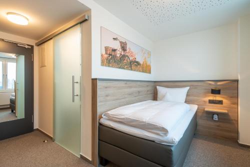 Single Room with Private Bathroom
