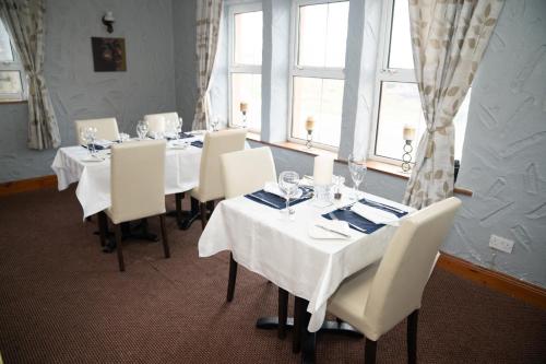 Tory Island Harbour View Hotel - image 2