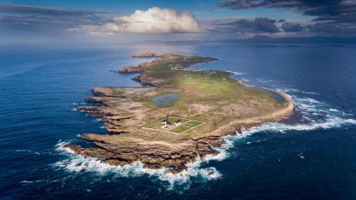 Tory Island Harbour View Hotel - image 7