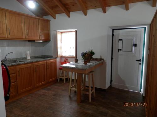 Adega Jaquet in ไฟอาล ฮอตา