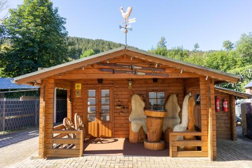 ทัศนียภาพภายนอกโรงแรม, Land-Hotel Muhlengrund in ซึสเชิน