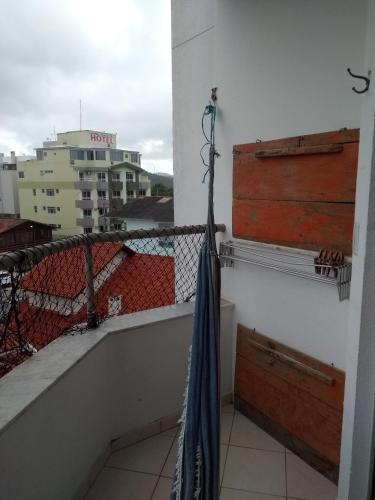 PROMOCAO APTO DE 1\4 MEIA QUADRA E VISTA PRO MAR
