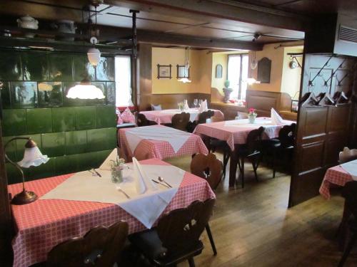 Gasthaus zum Kreuz