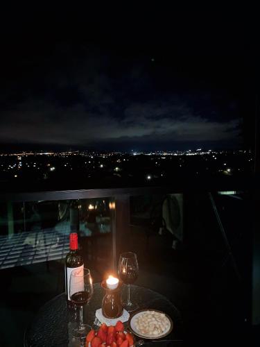 شرفة/ تراس, Skygarden Luxury Condo in Glen Waverley