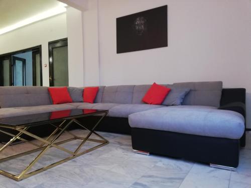 TOP CENTER spacious apartment with free parking, София (фото 6)
