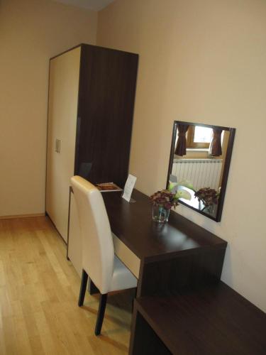 Apartments Manjan in Krasno Poļje