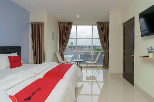 10 Hotel Populer Dekat Eka Hospital Bsd Tangerang Promo Termurah 2022 Mulai Rp 99488 Dengan Ulasan Tepercaya Di Agoda