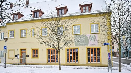 RiKu HOTEL Hallhof