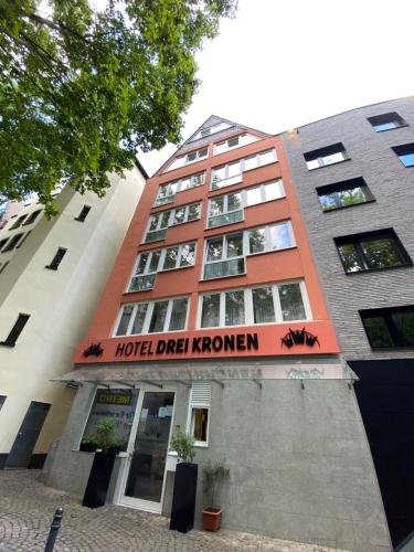 Hotel Drei Kronen – Cologne, IA