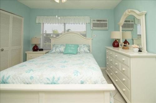 IM G-5 - Island Manor condo - image 11