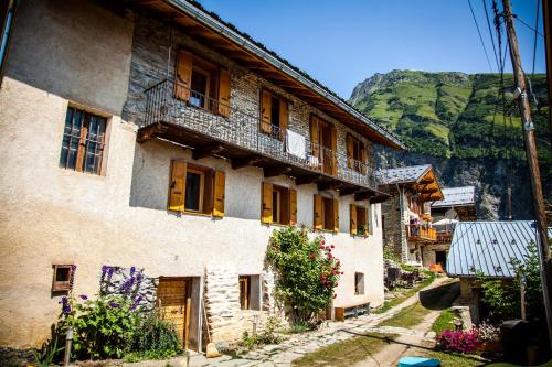 Exterior view, Versaya in Bourg-Saint-Maurice City Center